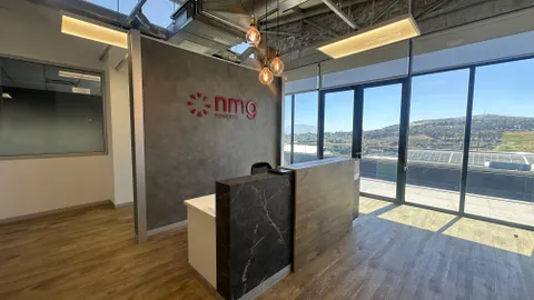 Prestige Penthouse Available To Let at 78 On Edward, Tygervalley